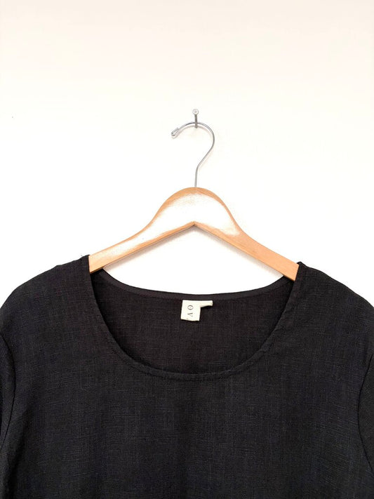 OVATE LINEN DRESS SIZE LARGE