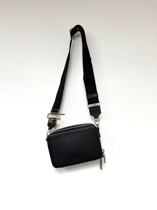 GIVENCY ANTIGONIA CROSSBODY BAG