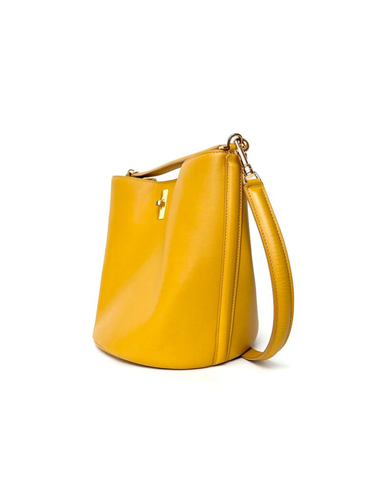 CELINE 16 BUCKET BAG