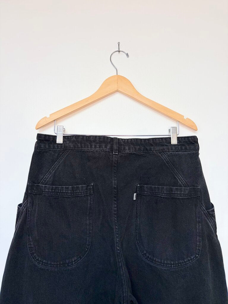 YOU MUST CREATE BARREL LEG JEANS SIZE 34