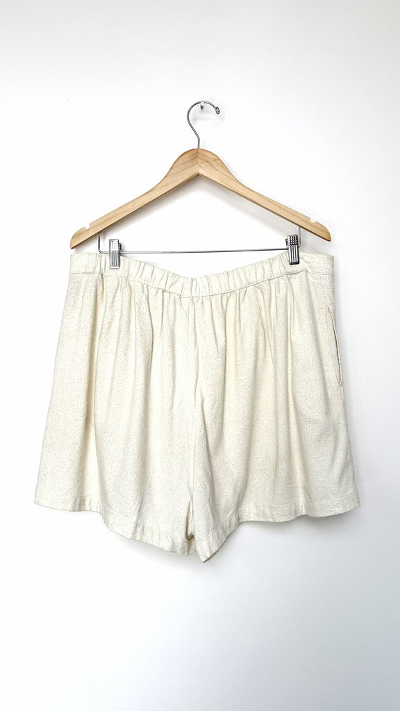 NA NIN SILK SHORTS SIZE 3X