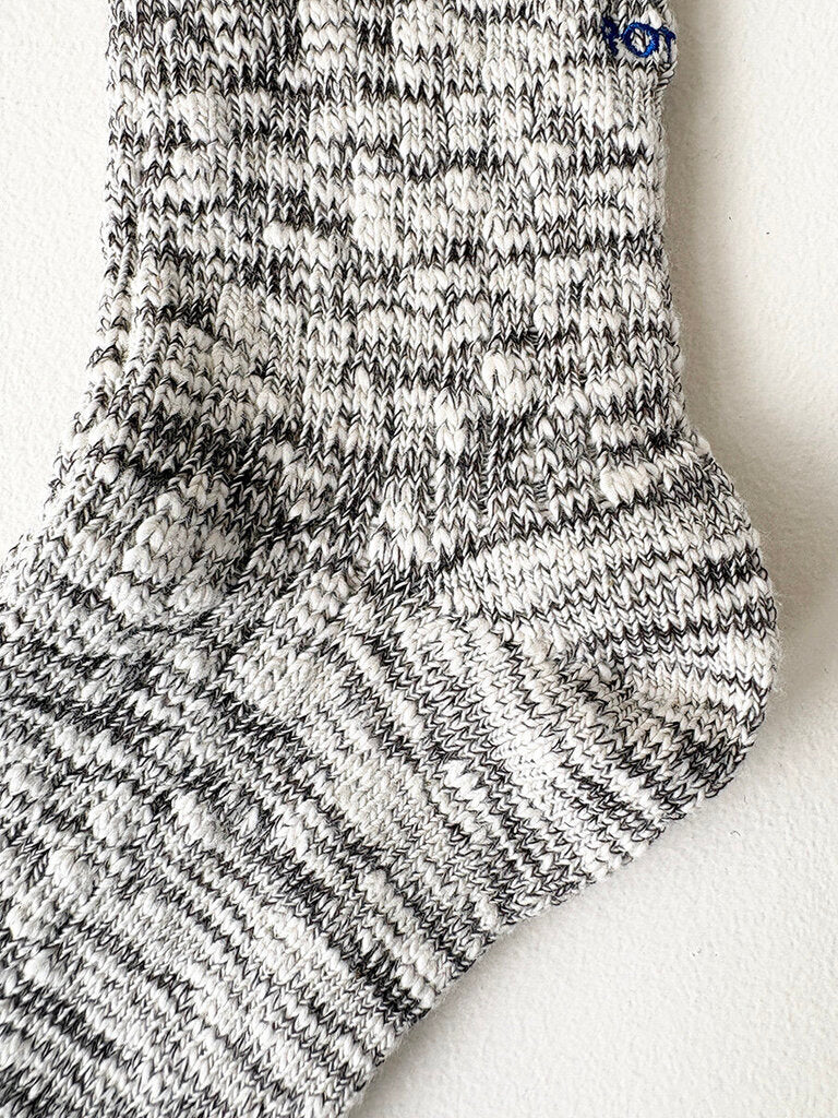 ROTOTO COTTON SLUB CREW SOCKS IN DARK BROWN SIZE MEDIUM