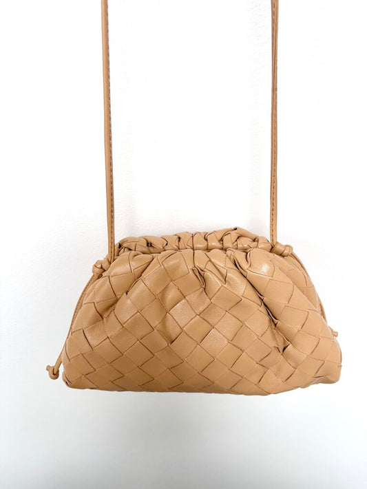 BOTTEGA VENETA MINI POUCH IN ALMOND