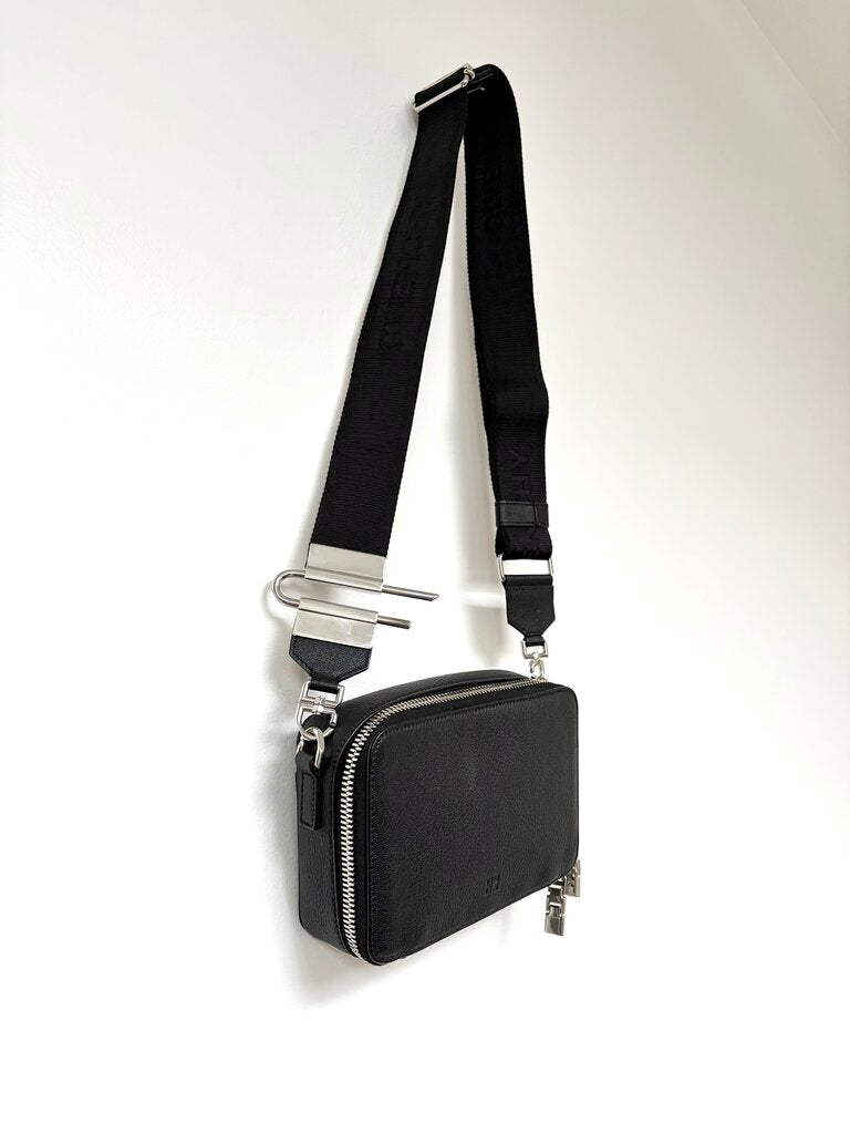 GIVENCY ANTIGONIA CROSSBODY BAG