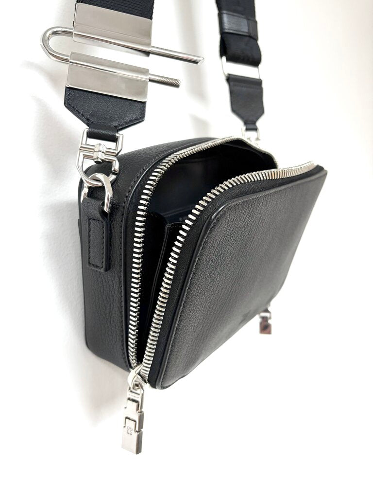 GIVENCY ANTIGONIA CROSSBODY BAG