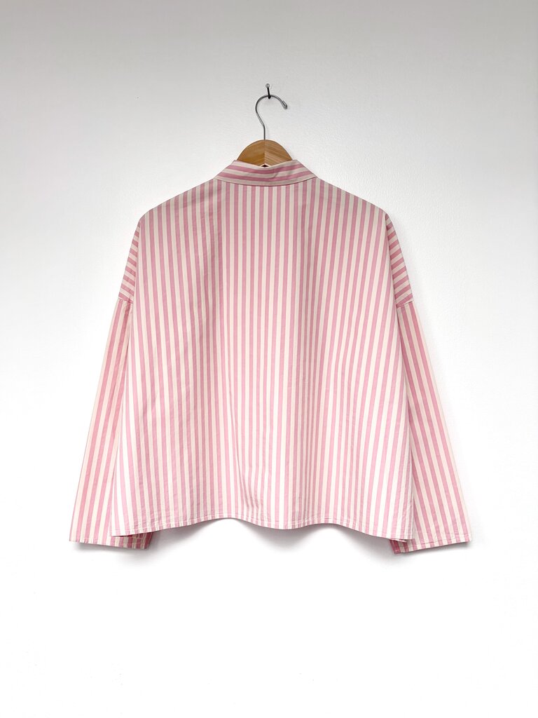 APUNTOB CROPPED SHIRT SIZE 1