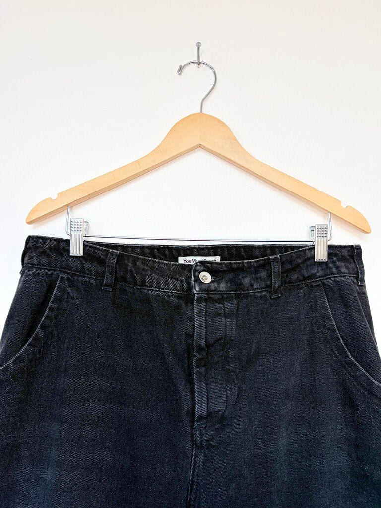 YOU MUST CREATE BARREL LEG JEANS SIZE 34
